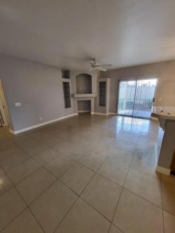 SE RENTA APARTAMENTO 3 RECAMARAS, 2 BAÑOS Remodelado. in Sunrise Manor - Image 9