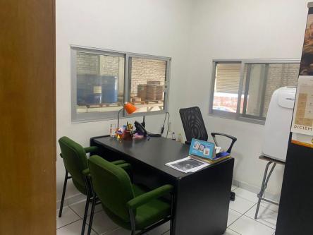 SE RENTA BODEGA COMERCIAL EXCELENTE UBICACION (ALAMO INDUSTRIAL) en Tlaquepaque - Imagen 3