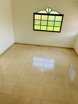 SE RENTA CASA UNIFAMILIAR CON PISINA en Puerto Plata - Imagen 5