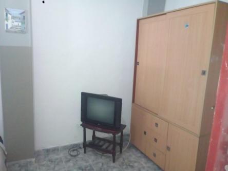 SE RENTA HABITACIÓN A PERSONA SOLA en Pereira - Imagen 3