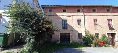 SE VENDE APARTAMENTO ADOSADO EN SA RÀPITA en Portugalete - Imagen 1