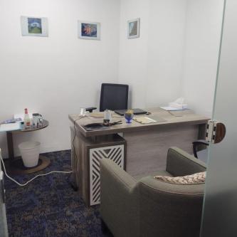 SEPERATE OFFICE FOR RENT 549 SQFT in Madīnat Zāyid - Image 1
