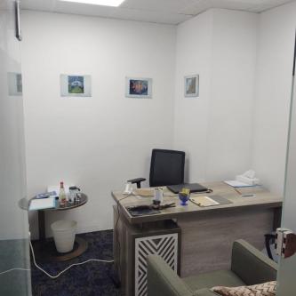SEPERATE OFFICE FOR RENT 549 SQFT in Madīnat Zāyid - Image 2