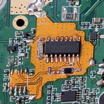 SI4732 Chip and Crystal Oscillator Component Modification … in Townsville - Image 1