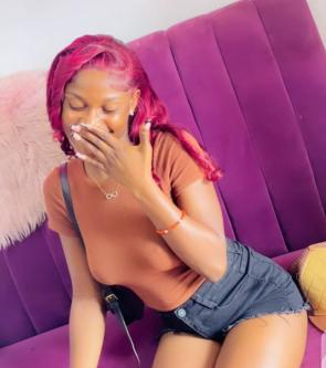 SLIM YOUNG GIRL TO RIDE DICK AT MORO MARKET in Kumasi - Image 1