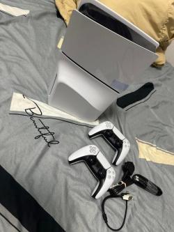 SONY PS5 CONSOLE in Surprise - Image 1