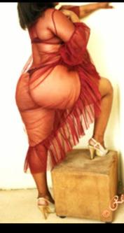 SPECIAL FOR SENSUAL MASSAGE R300 AN HOUR in Durban - Image 1