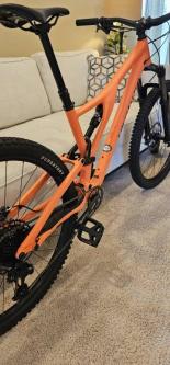 SPECIALIZED STUMPJUMPER. New, Never Ridden. in Honolulu - Image 2