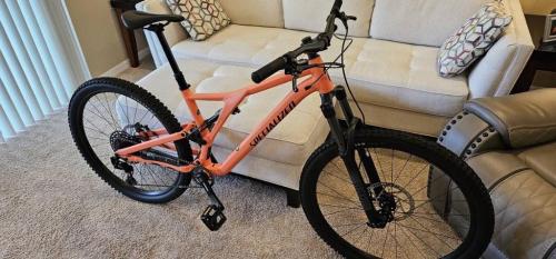 SPECIALIZED STUMPJUMPER. New, Never Ridden. in Honolulu - Image 4