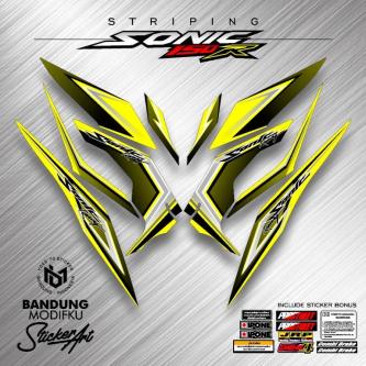 STICKER MODEL 28 STRIPING HONDA SONIC 150R / 150 R / … in Shah Alam - Image 1