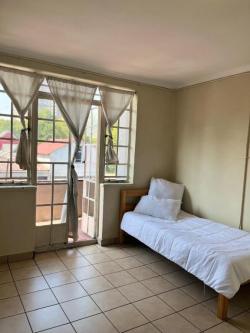 STUDENT ACCOMMODATION ADVERTISING in Roodepoort - Image 5