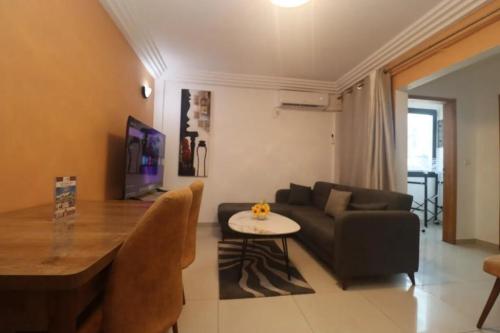 STUDIO MEUBLE AKWA DOUALA à Douala - Photo 1