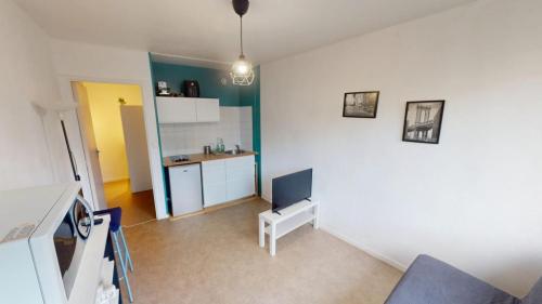 STUDIO MEUBLÉ - CENTRE VILLE - ORLÉANS à Orléans - Photo 1
