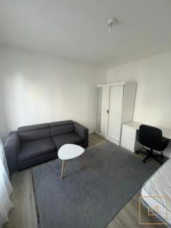 STUDIO MEUBLE à Caen - Photo 1