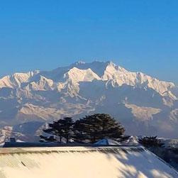 Sandakphu Land Rover Package Tour in Kolkata - Image 7