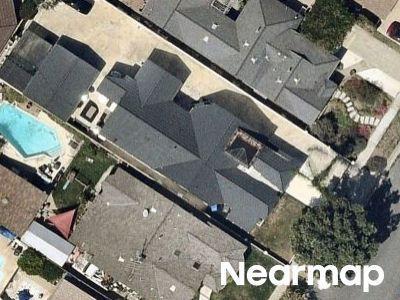 Sandy Ln in Paramount - Image 1