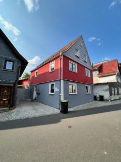 Schleusingen, MFH in Suhl - Bild 1