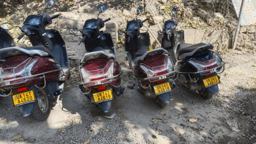 Scooty and Bike on Rent in Rishikesh at Discount Prices in Rishīkesh - Image 3