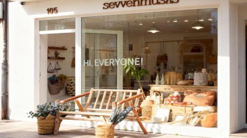 Sevvenmusas - Tienda de Ropa y Complementos en Ferrol en Ferrol - Imagen 1