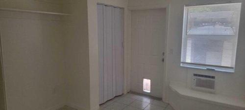 Sherman St Unit -, Hollywood, Home For Rent in Hollywood - Image 1