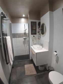 Simple studio à Bordeaux - Photo 1