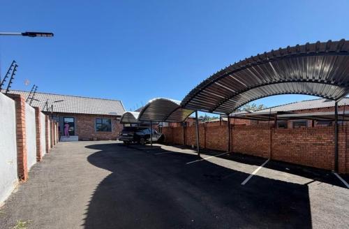 Simplex 2694-ref-597 for Rent in Erasmia, Centurion in Krugersdorp - Image 1