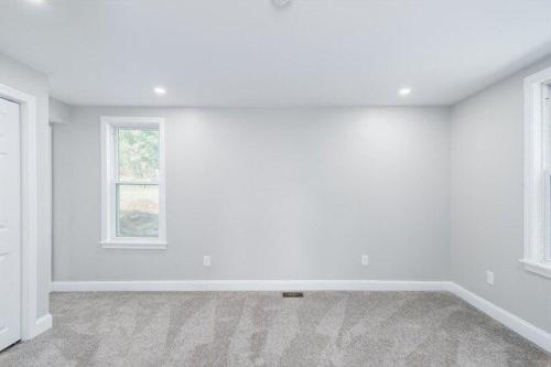 Smith Hanson Rd, North Brookfield, Home For Sale in Worcester - Image 1