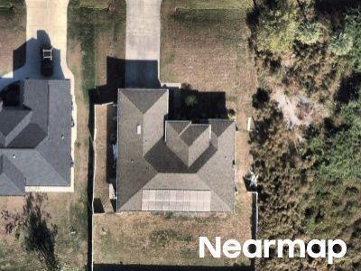 Snug St in North Port - Image 1