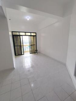 Spacious 3-Bedroom Unit for Rent – Prime Location Near LRT1 in Caloocan - Image 1