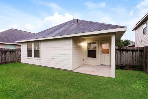 Spacious 3BR/2BA Apartment for Rent in Katy, TX – Move-In Ready! in Sugar Land - Image 12