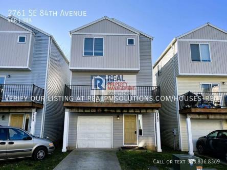 Spacious Home In Powellhurst Gilbert AVAILABLE NOW !! in Portland - Image 1