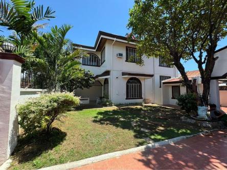 Spacious House for RENT with Garden Pagsabungan, Mandaue City in Mandaue - Image 2