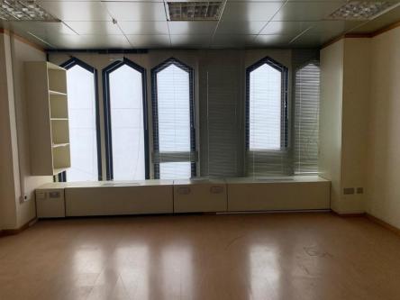 Spacious Office for Rent Near Union Metro Station – Prime Loc in Dubai - Image 8