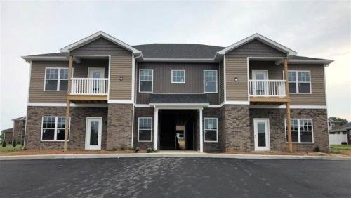Spring Creek Ave, Bowling Green, Home For Rent in Bowling Green - Image 1