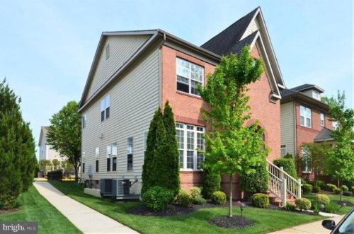 Still Spring Pl, Alexandria, Home For Rent in Alexandria - Image 1