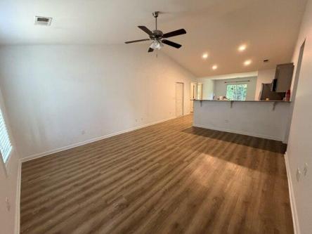 Stillpointe Dr, Sumter, Home For Rent in Columbia - Image 1