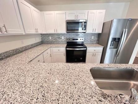 Stone Ridge Cir, Sebring, Home For Rent in Lakeland - Image 1