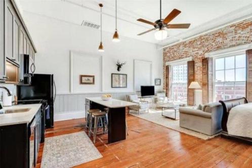 Strand St Unit,galveston, Condo For Rent in Galveston - Image 1