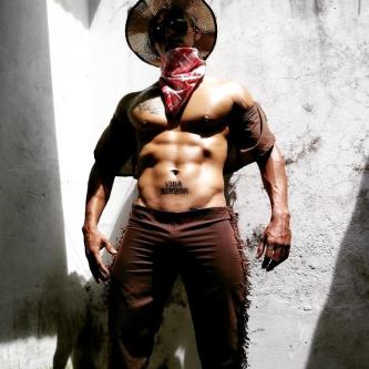 Stripper Robson show en Melgar - Imagen 3
