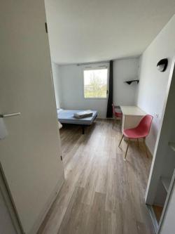 Studio à Poitiers - Photo 1