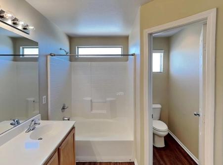 Stunning 3-Bedroom Home for Rent in Spring Valley - Image 8