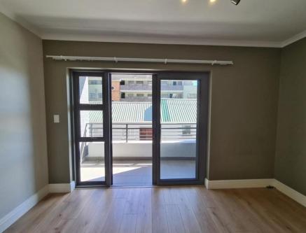 Stylish 1-Bedroom Apartment for Rent in Rondebosch in Cape Town - Image 1