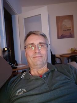 Suche ONS, oder eine Fickpartnerin in Wuppertal - Bild 3