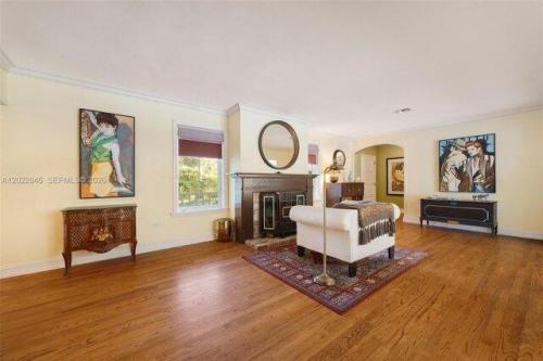 Sw Th Ter, Miami, Home For Rent in Kendall - Image 1
