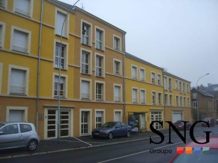 T2 AVEC PARKING à Charleville-Mézières - Photo 1