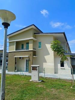 TBS Corner Homestay en France - Photo 1