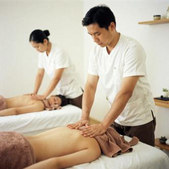 TERAPIAS LAS CONDES MASAJES DESCONTRACTURANTES REIKI SACAMOSTRES en Santiago de Chile - Imagen 5