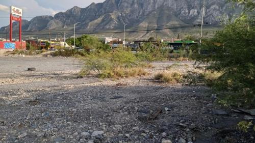 TERRENO COMERCIAL EN RENTA EN SANTA CATARINA en Santa Catarina - Imagen 1