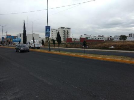 TERRENO COMERCIAL RENTA RADIAL ZAPATA TLAXCALANCINGO PUEBLA en Tlaxcalancingo - Imagen 1