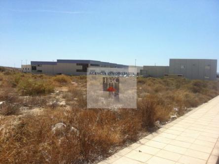 TERRENO INDUSTRIAL VENTA ZONA SANTA ROSA en Alcoi - Imagen 1